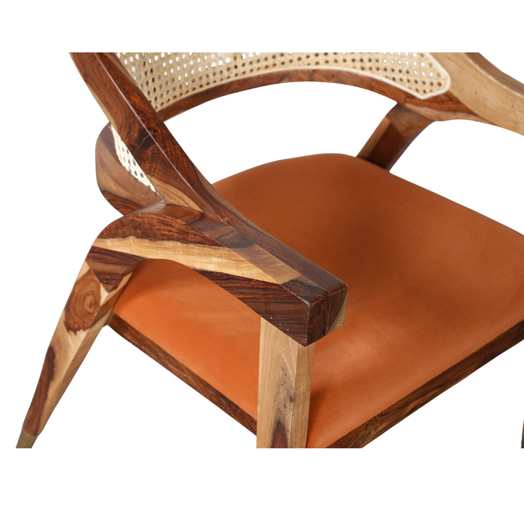 Vara Lounge Chair